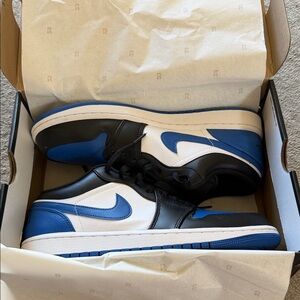 Nike Air Jordan 1 Low Men's Low-Top Sneakers in Black, White & Blue. Barely worn